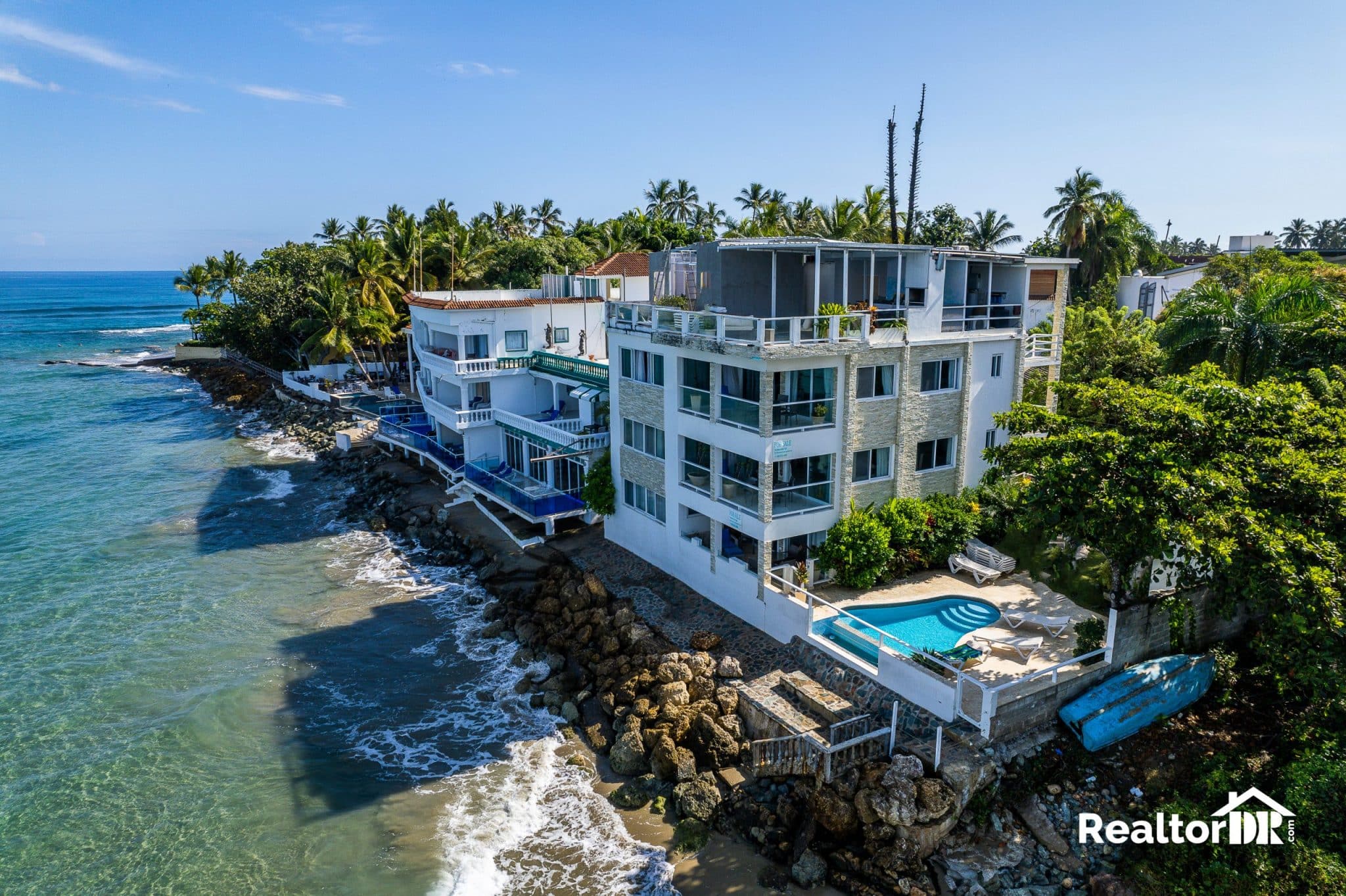 Cabarete Beach Boutique Hotel with HUGE Potential – Current 10 cap with a brand new Penthouse under construction!