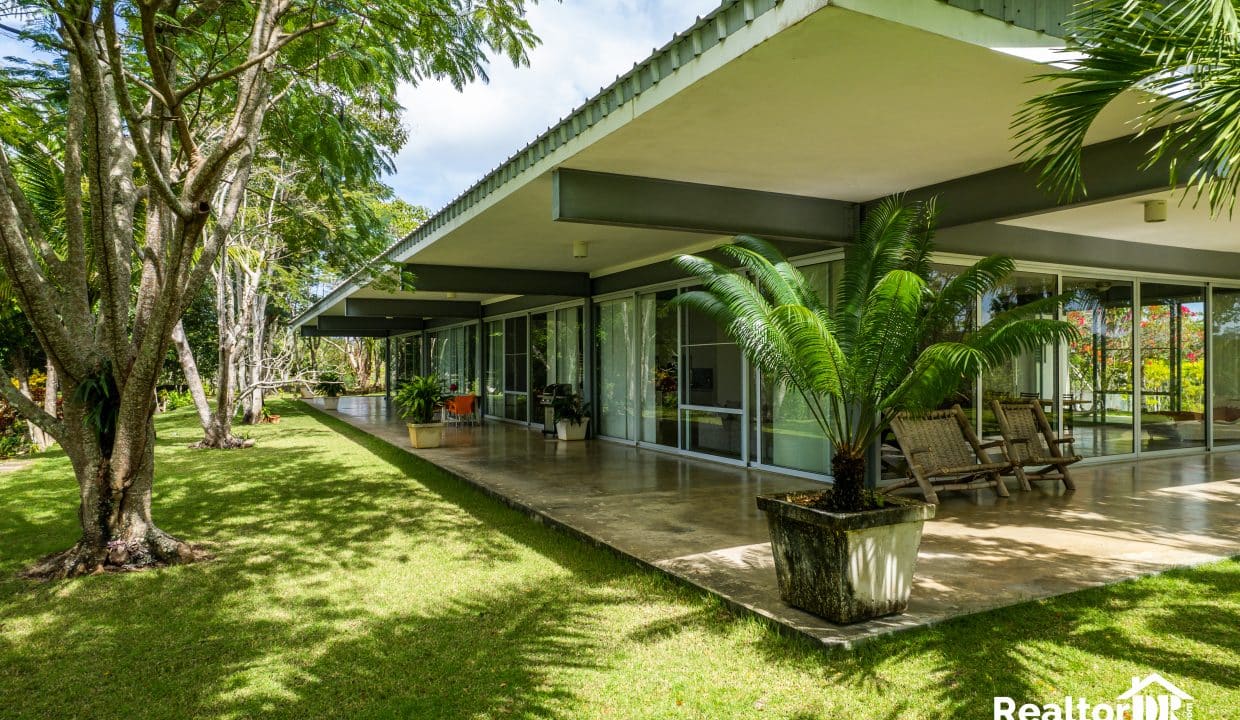 Villa in Jamao + Land For Sale - RealtorDR For Sale Cabarete_-10