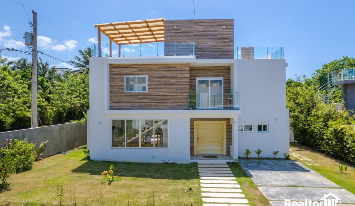 for sale house in encuentro- Villa For Sale - Land For Sale - RealtorDR For Sale Cabarete-Sosua-6 (1 of 40)